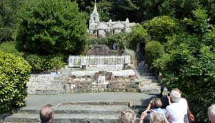 Guernsey, Little Chapel